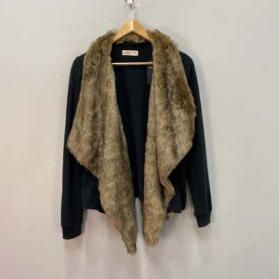 Hollister Womens  Size M Faux Fur Open Cardigan Black 