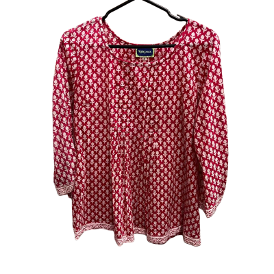 NIKONA Size S 7/8 Sleeve Length Cotton Top
