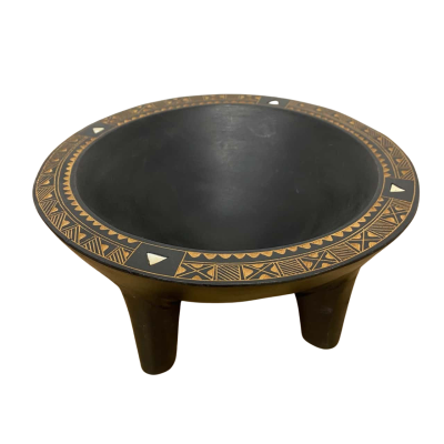 Hand Carved Fijian Kava Bowl - 24 cm 