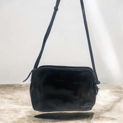 Evity leather bag