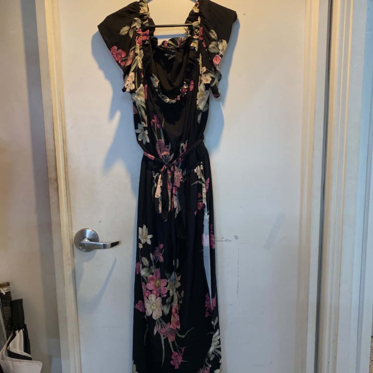 chinese dress ladies City Chic $119 Womens Black Floral Print Sleeveless Maxi Dress 18W Plus B+B  at Amazon Women's Clothing store