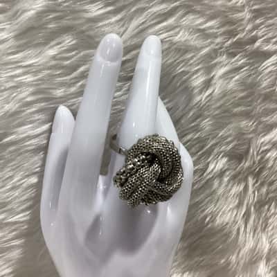  Women's Silver Tone Ring 