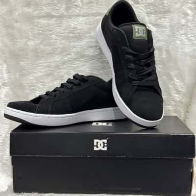 DC Shoes Mens  Size 12 Sneakers Black  / White 