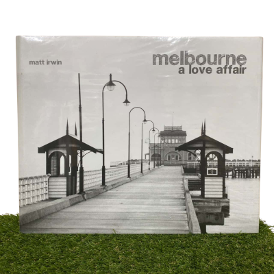 Melbourne: A Love Affair Book