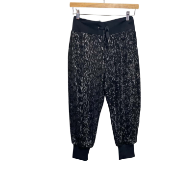 Lorna Jane Womens  Size XS Ankle Length Pants Black  