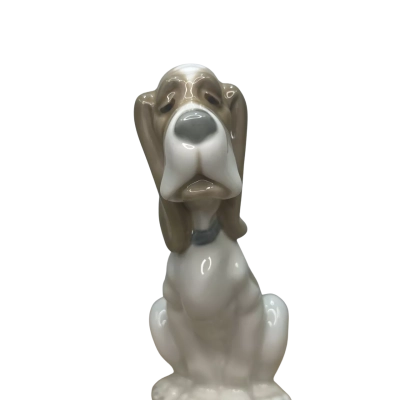 Lladro Nao Mournful Bassett Hound Dog Porcelain Ornament