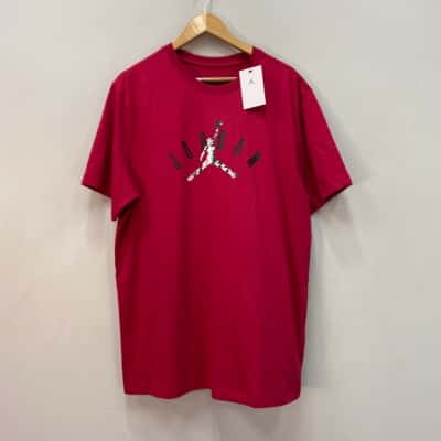 Jordan Mens  Size XL Short Sleeve T-shirt Maroon 