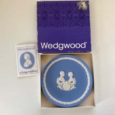 Wedgwood A Living Tradition Royal Birth Plate 1982