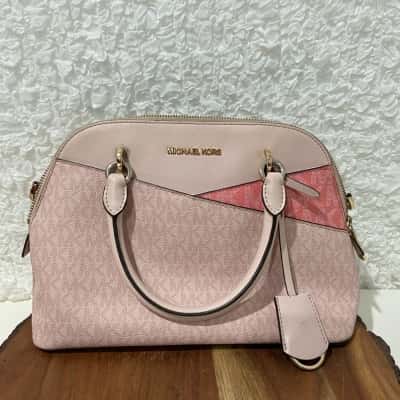 Michael Kors Womens Handbag Gold / Peach / Pink  / Silver 