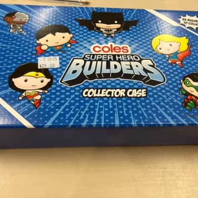 Super Hero Buildiers Collector Case
