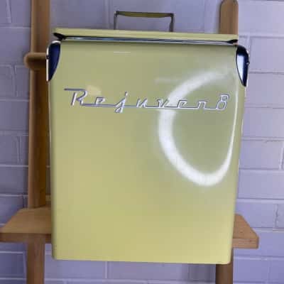 Retro Rejuven8 Cooler Box