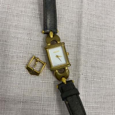 Women's Vintage Style Watch Broken Strap (Not Working)