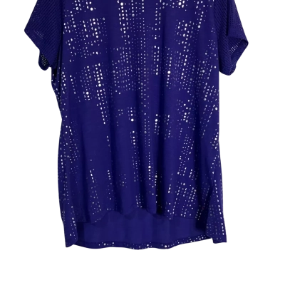 Taking Shape Womens  Size M 