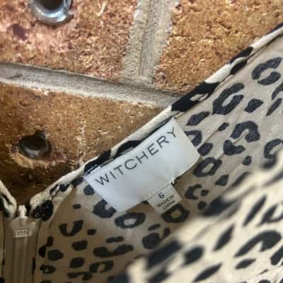 Witchery Womens  Size 6 Maxi Dress Animal print 