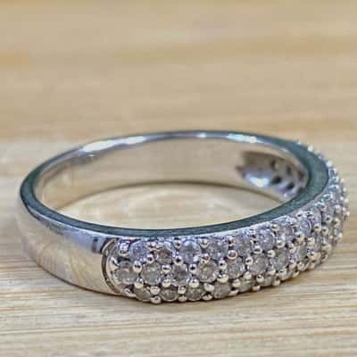 Sterling Silver Clustered Diamante Ring (Stamped 925)