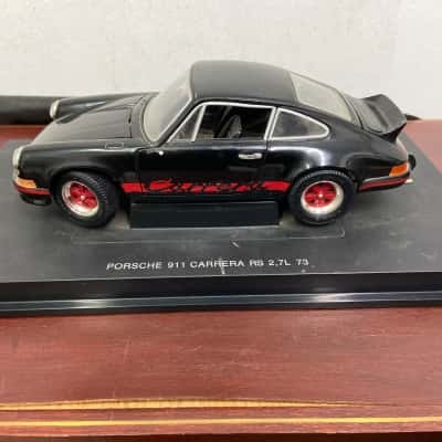 Diecast Scale Model of a Porsche 911 Carrera RS 2.7l 1973