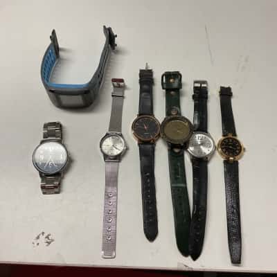 Assorted  Unisex Watches Multicoloured 