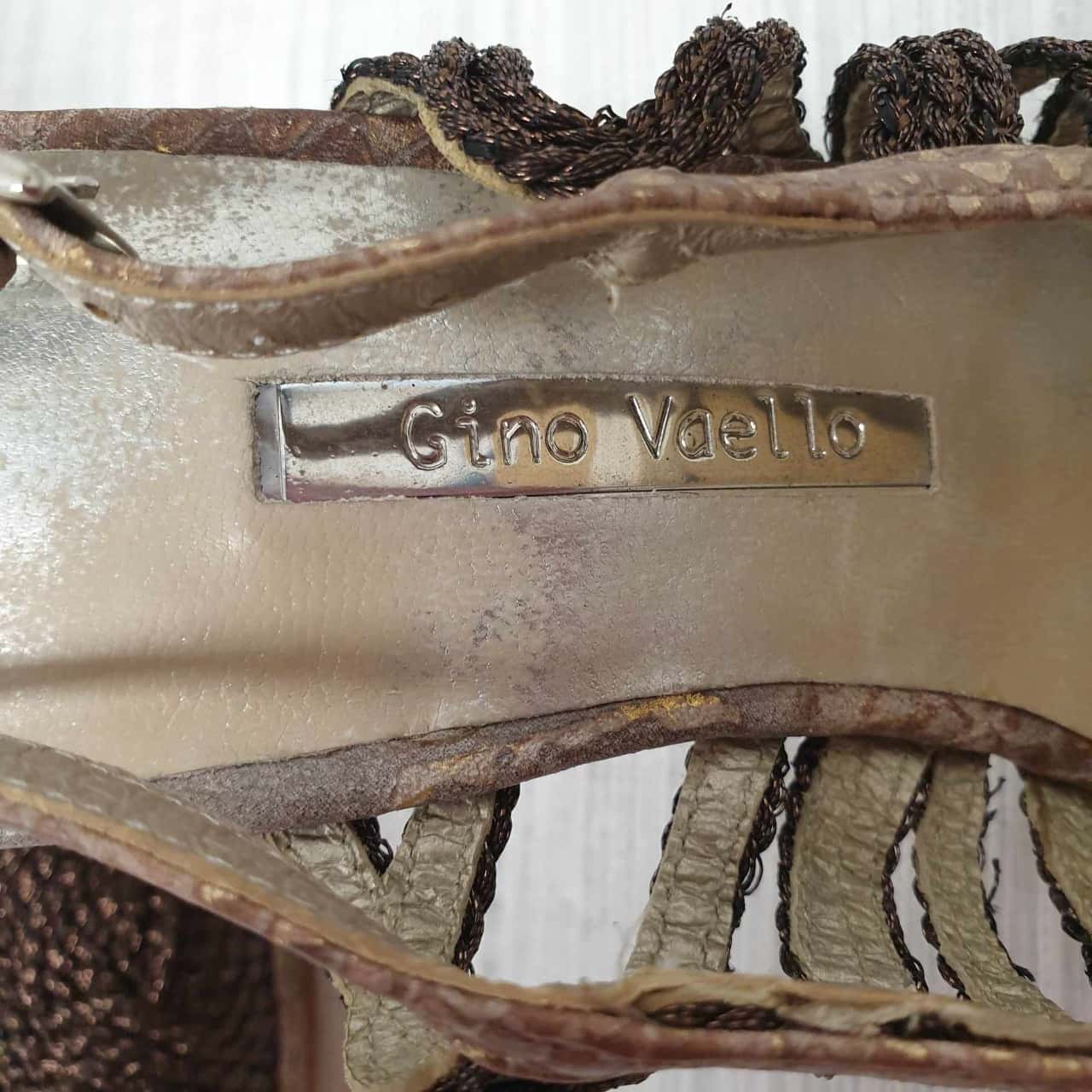 Gina Vaello Stunning Bordado Marron Bronze Shimmer Super Classy Elegant Heeled Shoes Wedding Rave Date Night Size 40 - Still with Box Packing - RRP 319 95 s - Used As New