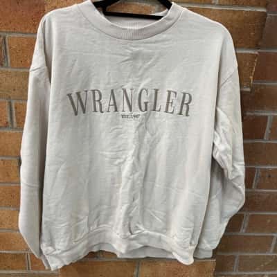 Wrangler Womens  Size 8 Cream Jumper 