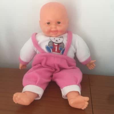Vintage 1970s GIGGLING Doll Works 45 cm     Toys1