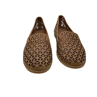 Django & Juliette  Womens  Size 37 Loafers Beige 