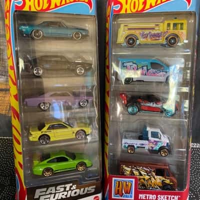 Brand new hot wheels car toys 