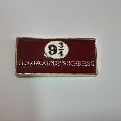 Harry Potter ticket platform 9 3/4 Hogwarts Express badge brooch pin