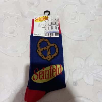 Mens Seinfeld Socks Size 7-12 NWT