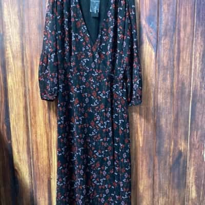 City Chic   Size XL Black  / Floral wrap maxi dress new 