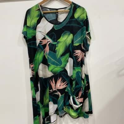 Taking Shape Womens  Size S Floral / Multicoloured 