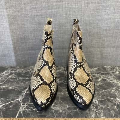 Zoe Kratzmann Womens  Size 38 Boots Animal print / Brown 