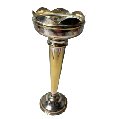 Warrented Best 1x Candle Holder