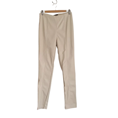 Pretty Little Thing Womens  Size 10 Ankle Length Pants Beige BN