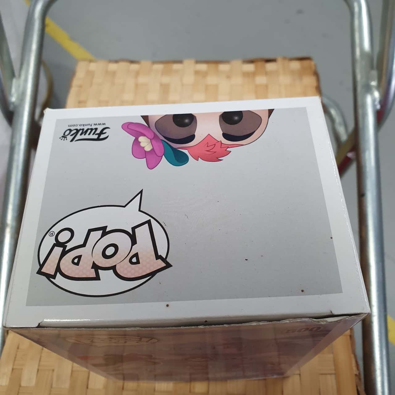 Luau Timon Pop in Box