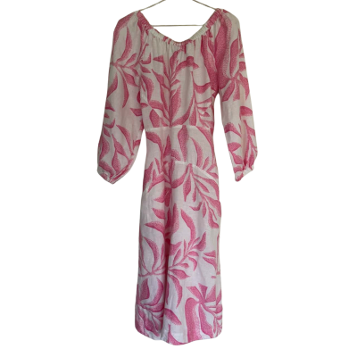 Country Road.  Off  Shoulder Linen Dress.   Size 6 