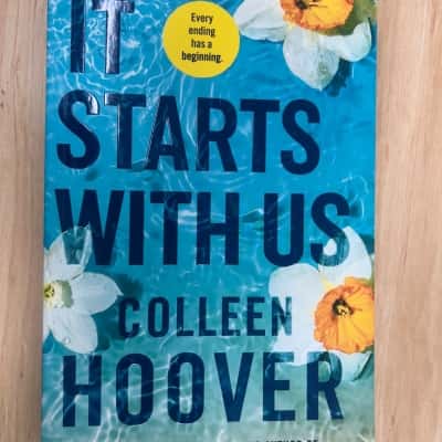 It starts with us, Colleen Hoover 