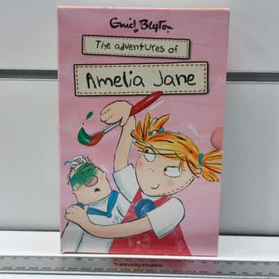Enid Blyton "The Adventures of Amelia Jane" 5-Book Box Set (Dean)