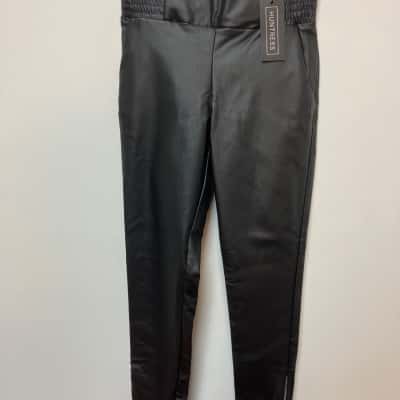 Huntress Womens  Size S Leggings Black  