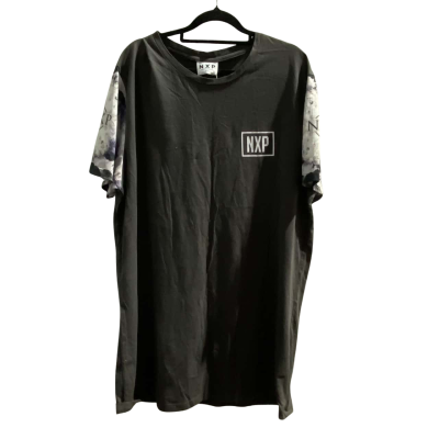 BNWT NXP Mens  Size XXL Short Sleeve T-shirt Grey / Multicoloured RRP $69