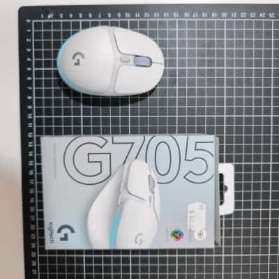 Logitech G705 Wireless Gaming Mouse PreOwned As New 