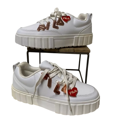 Fila Sandblast Low Pendant Sneakers Size 7 