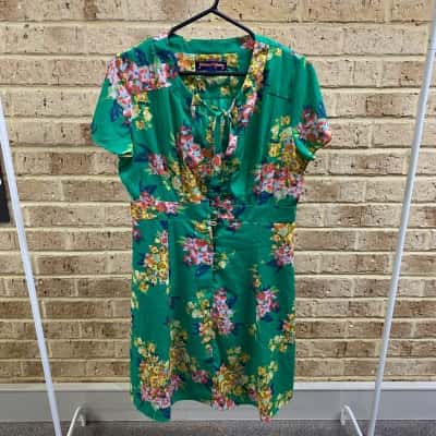 Princess Highway Womens green floral dress Size 12 