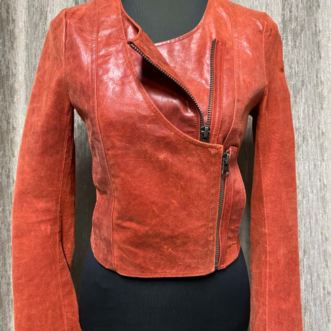 xs leather jacket