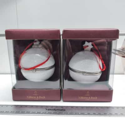 Villeroy & Boch White Porcelain Hinged Bauble Christmas Ornament Box Set of 2 In Box