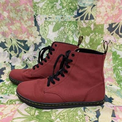 Dr Martens Mens  Size 43 Wine Canvas Boots 