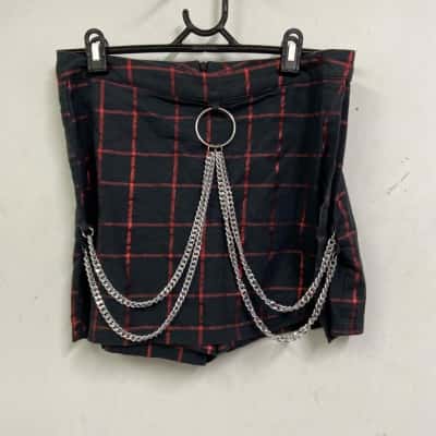 Black Friday Womens  Size 10 Shorts Black  / Red 
