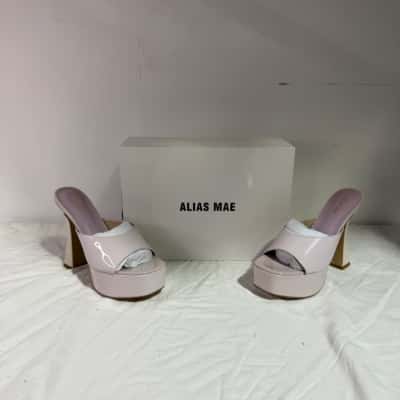 Alias Mae Womens  Size 40 Heels Pink  