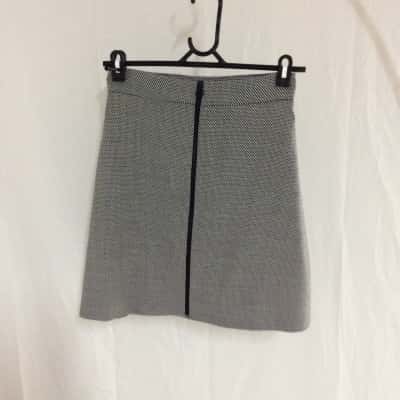 Karen Millen Womens  Size 8 / S Midi Skirt Striped 