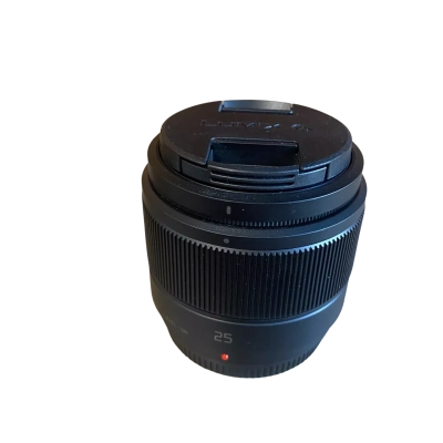 Panasonic Lumix G (H-H025) Lens 0.25m/0.82ft - ∞