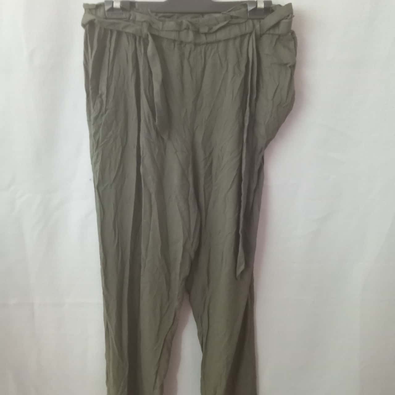 H&M Ladies Dark Khaki Pants Size 10 UAF